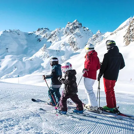 2p A La Tania, Aux Pieds, 4 Pers, Balcon Ouest - Fr-1-182a-36 Courchevel